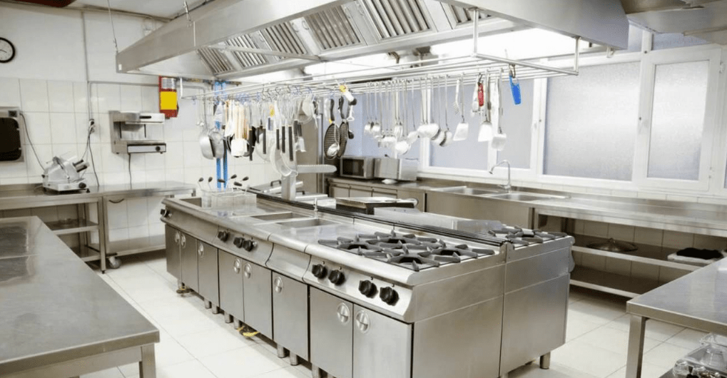 Мебель из нержавейки от производителя: огромный ассортимент изделий-03