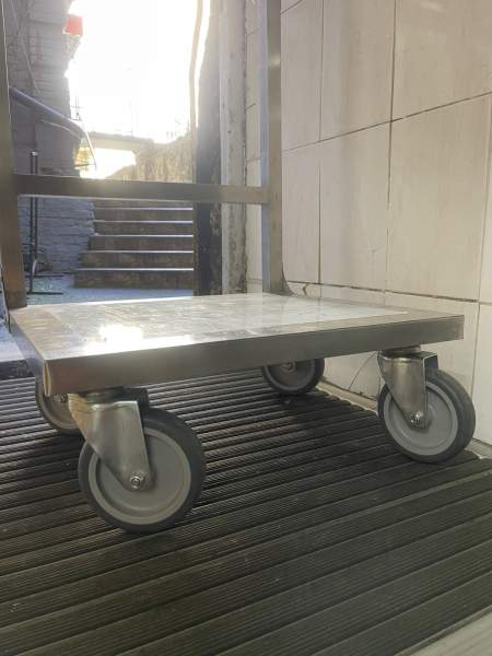 Візок вантажний з нержавіючої сталі 500х450х930 в магазині DSTO