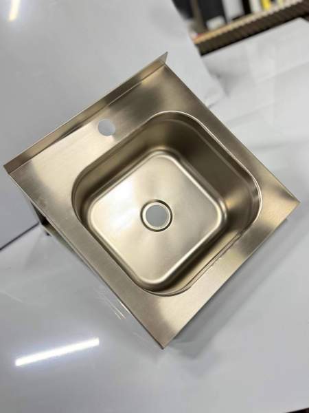 Рукомийник навісний з нержавіючої сталі 380х360х390 в магазині DSTO