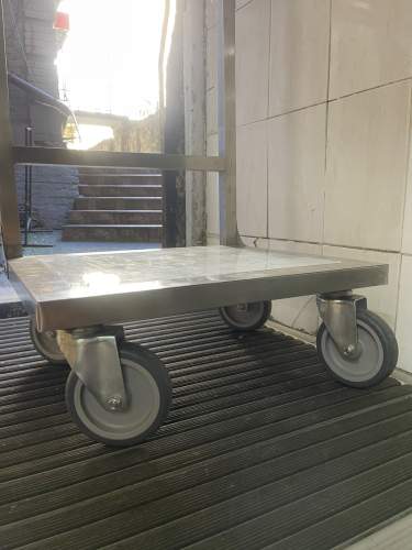 Візок вантажний з нержавіючої сталі 500х450х930 в магазині DSTO