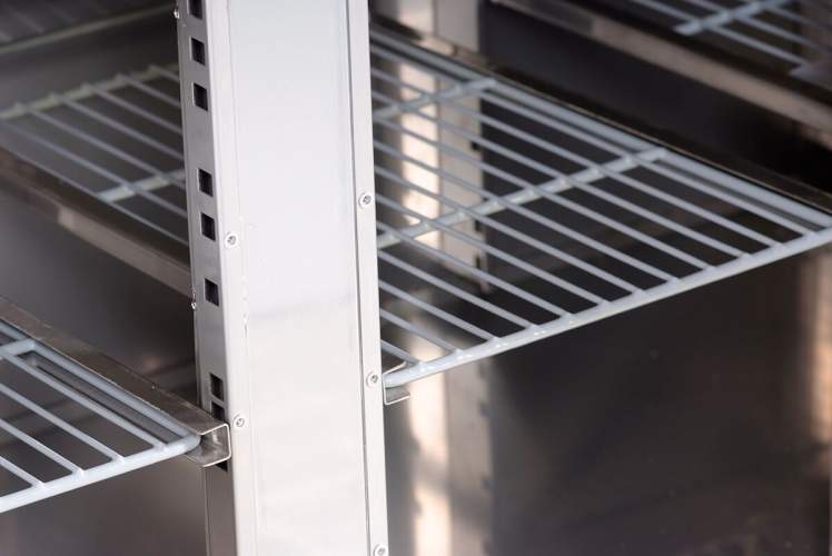 Морозильный стол GGM GASTRO ECO - 1360x700 мм - с 2 дверями в магазине DSTO